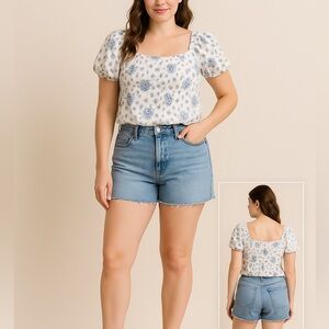 Lulus Blue Floral Puff Sleeve Smocked Crop Top Size M